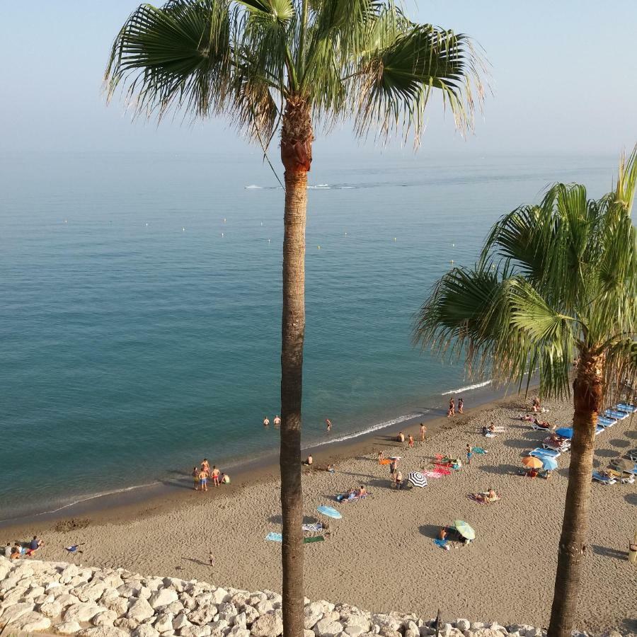Sea Front Studio With Spacious Balcony Santa Clara Torremolinos Exterior photo