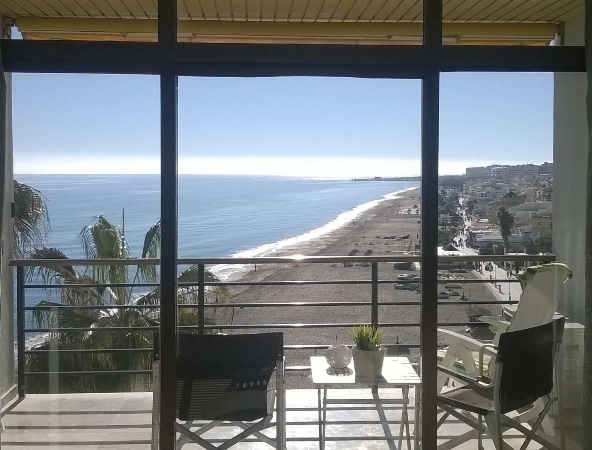 Sea Front Studio With Spacious Balcony Santa Clara Torremolinos Exterior photo
